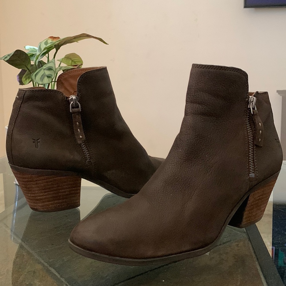 FRYE Judith Ankle Boot